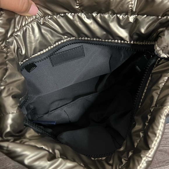 Pajar Quilted puffer bag - Picture 4 of 12